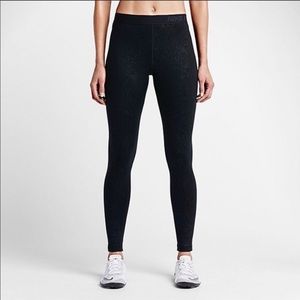 Nike Pro Dri-fit black snakeskin leggings